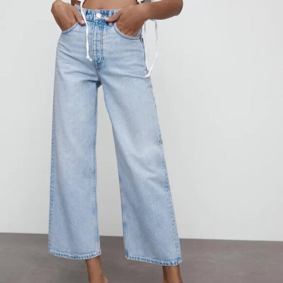 ZARA LIGHT BLUE HIGH RISE JEANS - Picture 5 of 5